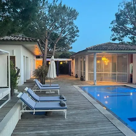 Konukevi Les D'agosta 3*