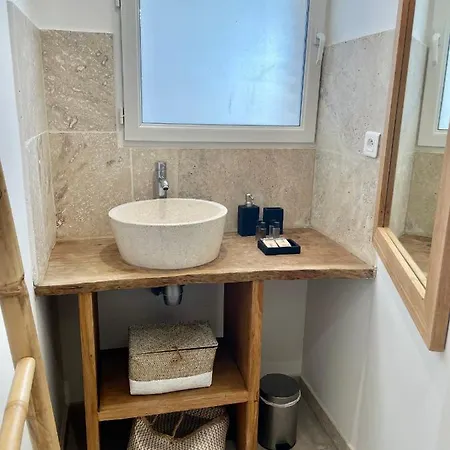 Πανσιόν Les D'agosta Porticcio (Corsica)