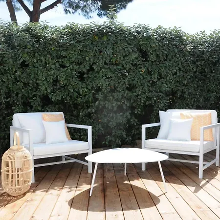 Les D'agosta Πανσιόν 3*